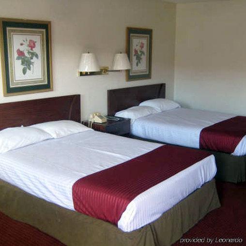 Econo Lodge Richburg Room photo